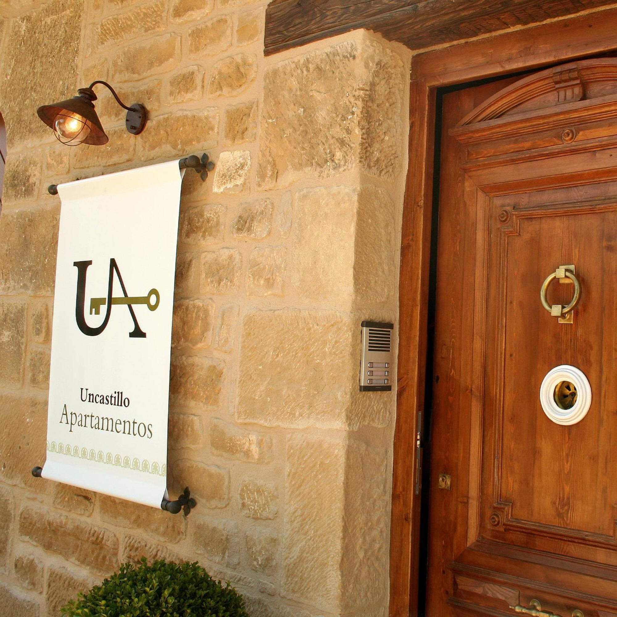 Apartamentos Uncastillo מראה חיצוני תמונה