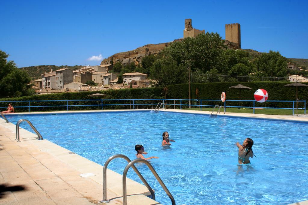 Apartamentos Uncastillo מראה חיצוני תמונה