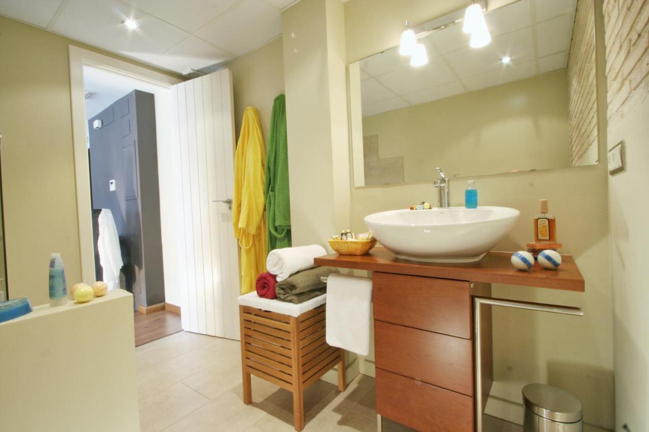 Apartamentos Uncastillo מראה חיצוני תמונה