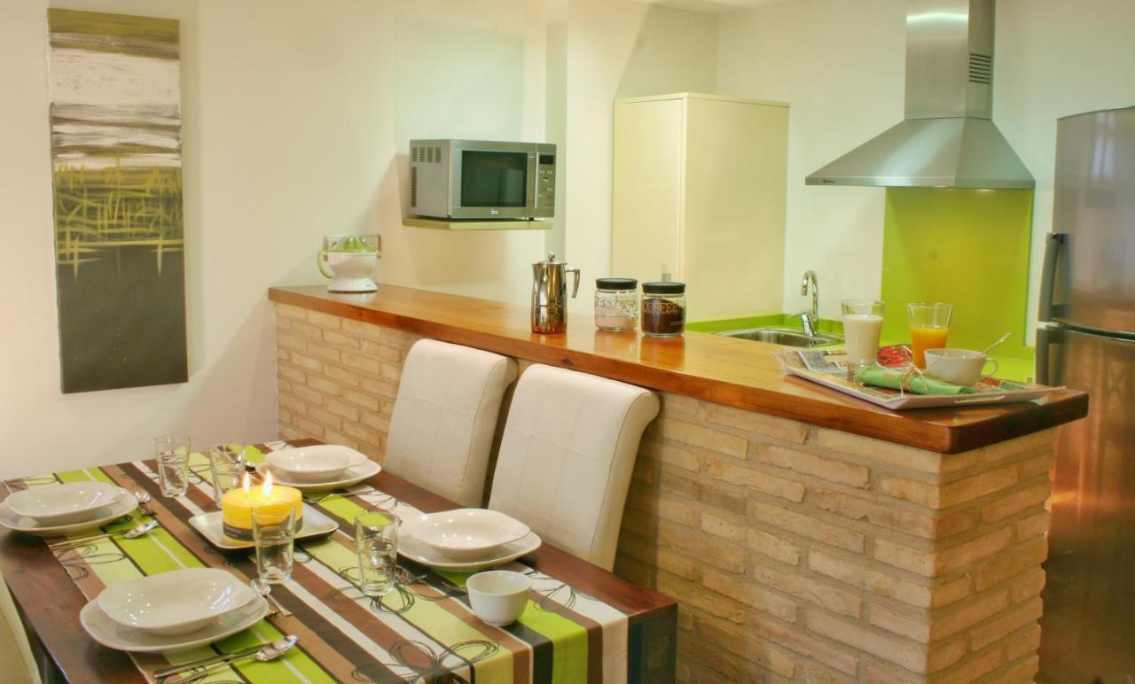 Apartamentos Uncastillo מראה חיצוני תמונה